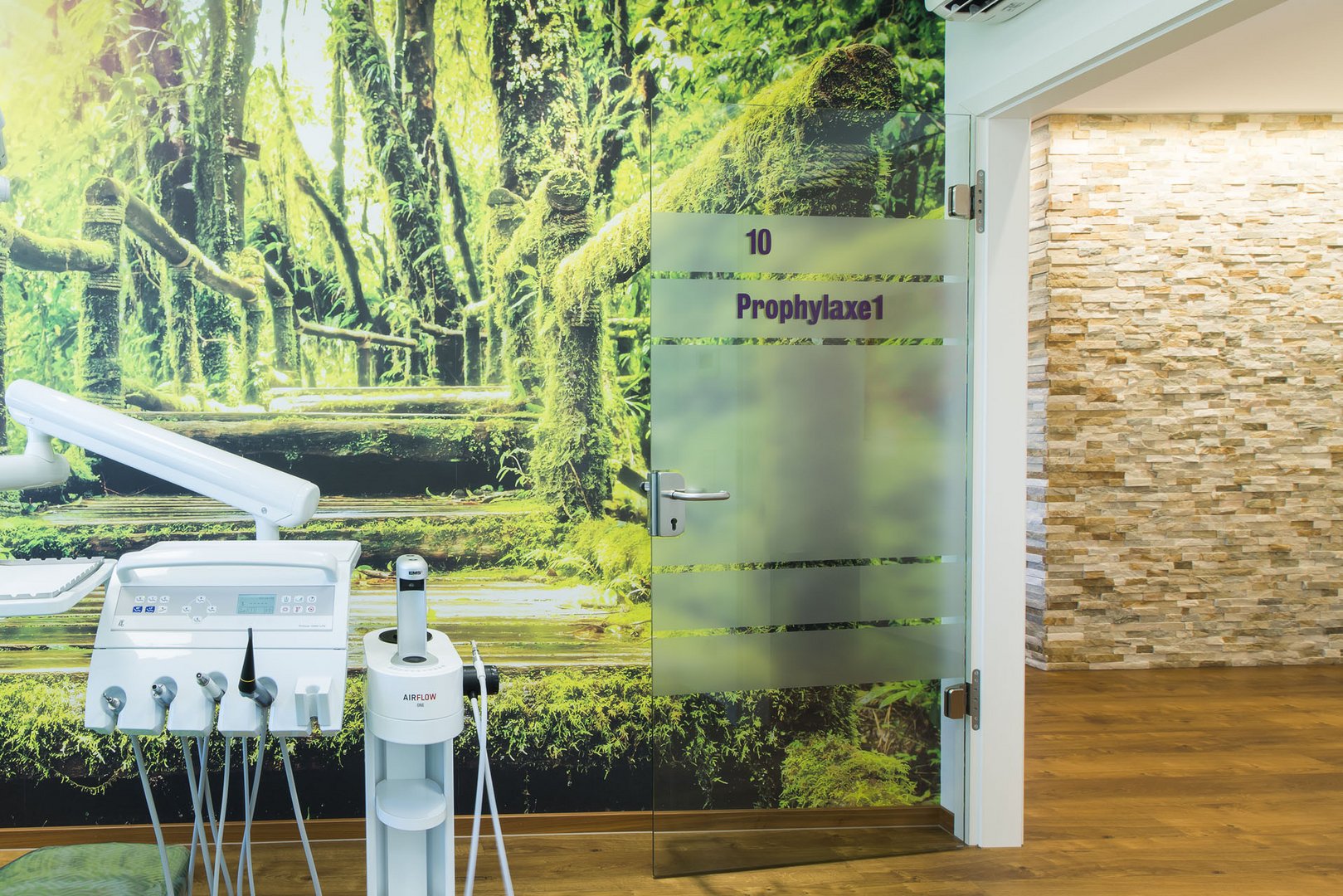 Zahnzentrum Dr. Feige & Kollegen Die Praxis